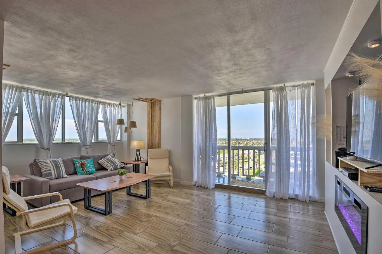 Daytona Beach Gem Ocean Views And Heated Pool! Apartment